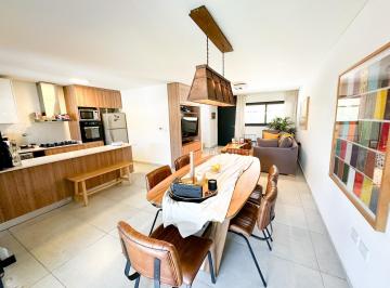 Comedor · Jardin Claret - La Domitila - 3d 3b - Quincho con Asador y Patio! Impecable.