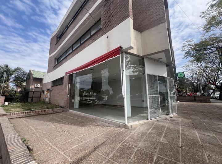 Local comercial · 75m²