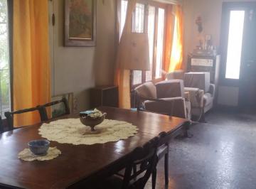 Casa · 100m² · 3 Ambientes · 1 Cochera · Casa en Florida Belgrano - Oeste