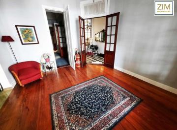 PH de 5 ambientes, Boedo · PH Terraza Parrilla Castro Barros 1000 Venta 190 m²