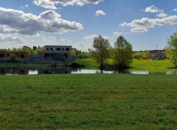 Terreno · 1350m² · Lote Al Agua en Venta en Barrio El Cazal
