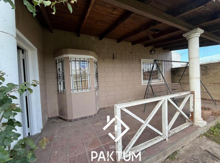 Casa · 112m² · 6 Ambientes · 1 Cochera