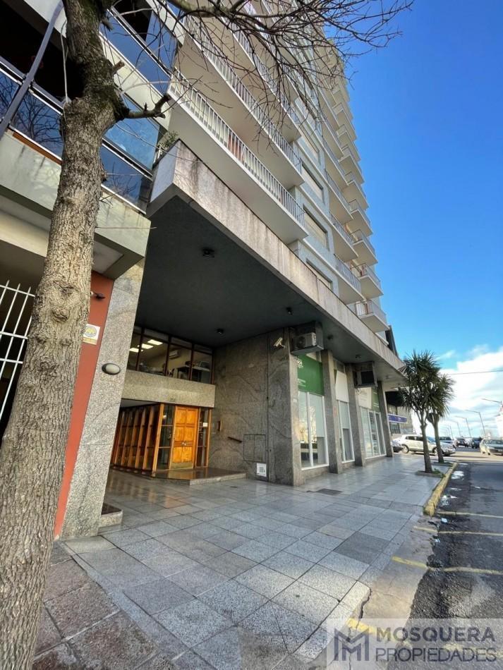 Alquiler 24 meses depto 2 amb. Al frente con balcon