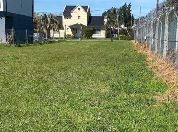 Terreno · 300m² · Venta de Lote en Pilar en Las Brisas Country Club