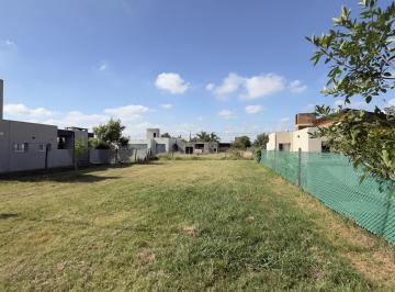 Terreno · 426m² · Venta - Terreno 426 m² - Servicios - Barrio El Molino, Roldan