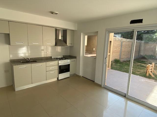 Casa · 110m² · 2 Dormitorios