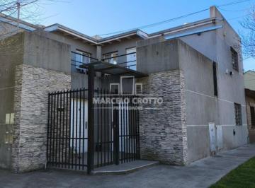 PH · 45m² · 2 Ambientes · Alquiler de PH 2 Ambientes Amplios, Planta Baja, Luminoso con Patio y Parrilla