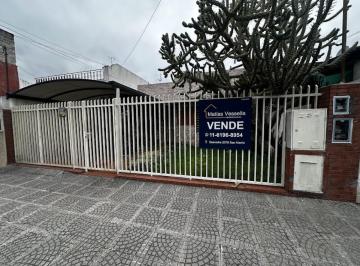 Casa · 190m² · 5 Ambientes · Casa Multifamiliar San Martin