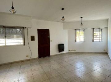 PH · 70m² · 3 Ambientes · Casa en Alquiler