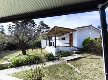 Casa · 85m² · 2 Ambientes · 2 Cocheras · Oportunidad La Falda, Casa a Estrenar