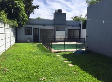 Casa de 4 ambientes, La Plata · Casa en Venta