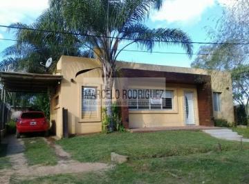 Casa · 110m² · 2 Dormitorios · Casa