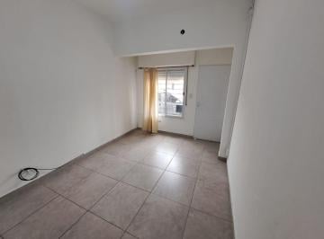 PH · 92m² · 2 Ambientes · Depto 2 Ambientes en Alquiler Caseros