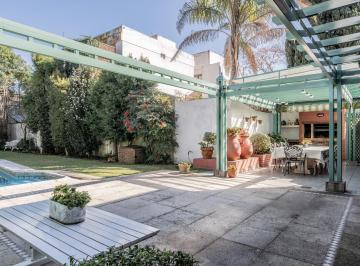 Casa · 316m² · 8 Ambientes · 2 Cocheras · Venta Casa Florida Vicente Lopez 4 Dorm. Escritorio Jardín Pileta Parrilla Garage 4 Autos