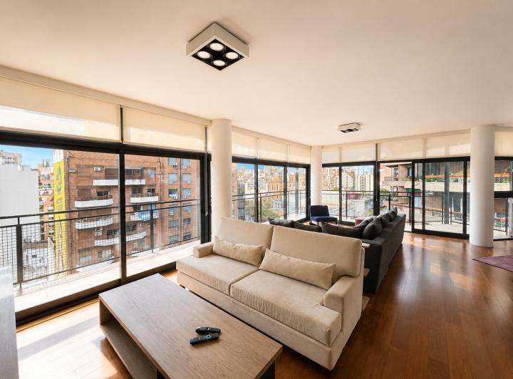 Departamento · 220m² · 3 Dormitorios
