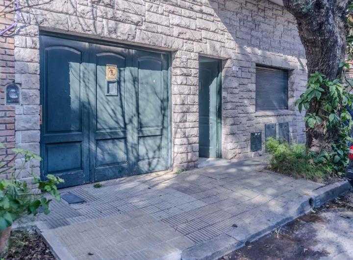 PH · 140m² · 5 Ambientes · 1 Cochera