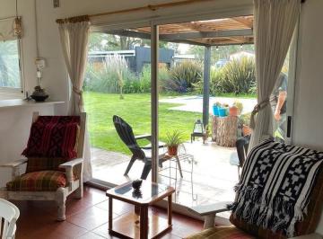 Casa · 70m² · 3 Ambientes · Casa en La Armonia