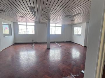 Oficina comercial de 5 ambientes, Monserrat · Hermoso Semipiso Para Oficinas, Excelente Ubicación Céntrica - Av Belgrano Al 800