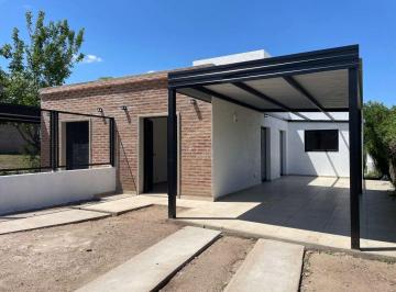Casa · 90m² · 3 Ambientes · 2 Cocheras · Alquiler Duplex Villa Allende 3 Dorm 2 Baños