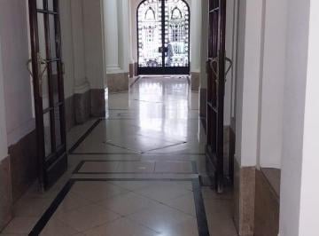 Departamento de 3 ambientes, Balvanera · Excelente Dto de 3 Amb + Escritorio en Duplex.