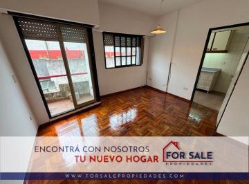 PH de 2 ambientes, Monte Castro · PH 2 Ambientes en Planta Alta con Balcón – Sin Expensas – Ubicación Estratégica