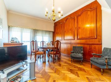 PH · 130m² · 4 Ambientes · Casa Centrica en Altos