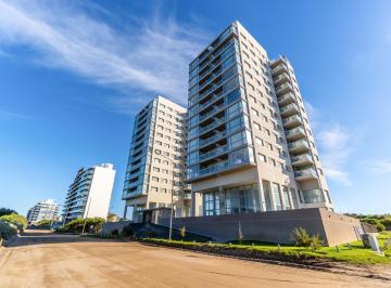 Departamento · 65m² · 2 Dormitorios · 1 Cochera · Departamento Frente Al Mar