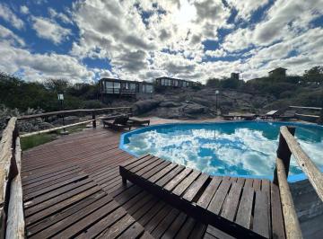 Hotel · 377m² · Venta Complejo Nono 4 Unidades con Jacuzzi y Dpto