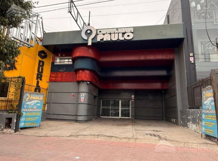 Local comercial · 339m²