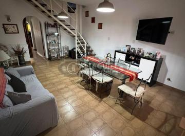 ATT-ATT-4632_2 · Casa 4 Ambientes. | Chiclana 1124