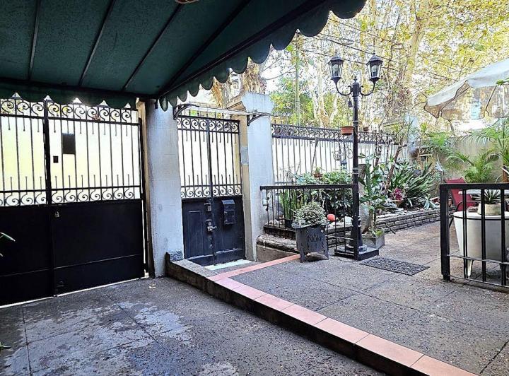 Casa · 91m² · 4 Ambientes · 1 Cochera