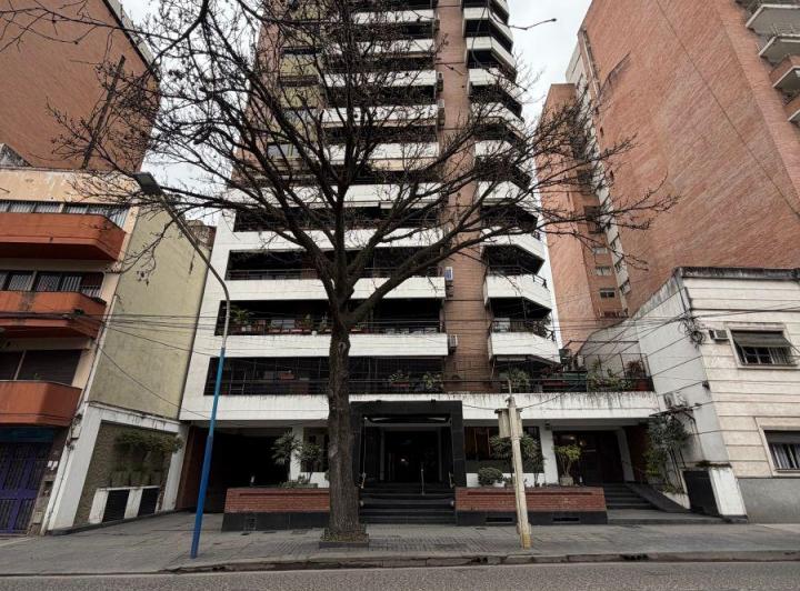 Departamento · 200m² · 4 Ambientes