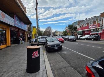 Fondo de comercio de 3 ambientes, Villa Crespo · Venta Fondo Comercio - Permuta X Dpto Accesorios de Autos Fundas y Mas. con 33 Años de Trayec.