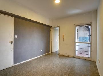 Departamento · 31m² · 2 Ambientes · Depto 2 Amb C/lavadero - Venta / Parque Patricios