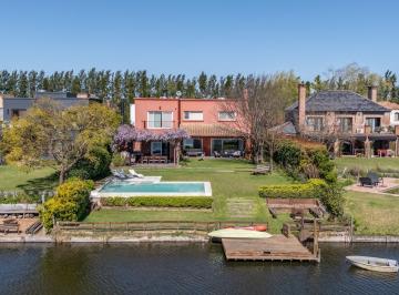 Casa · 357m² · 9 Ambientes · 3 Cocheras · Casa en Venta en Talar del Lago 2, General Pacheco