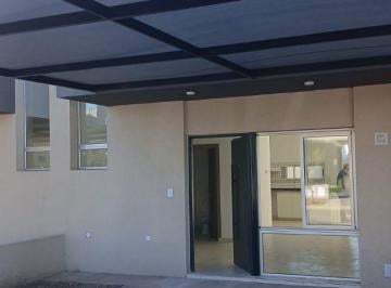 Casa de 12 ambientes, Córdoba · A Estrenar /categoria/calefacción Central/excelente Ubicación