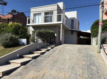 Foto1 · Casa en Alquiler La Barra, 4 Dorm y Dependencia de Servicio.