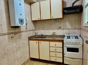 Departamento · 35m² · 2 Ambientes · Venta con Renta - 2 Amb. C/patios Superficie 57 m² - Facultad