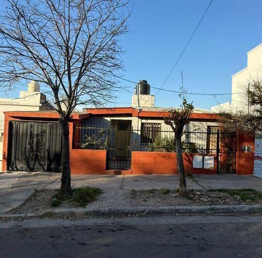 Casa · 130m² · 4 Ambientes