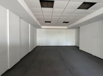 Oficina comercial · 35m² · Oficina en Alquiler en Barracas