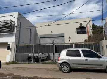 Depósito · 300m² · Depósito en Zona Industrial en Ituzaingo