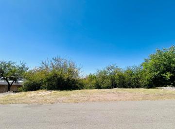 Terreno · 1984m² · Venta - Lote Exclusivo 1.984 m² en Estancia Q2, Ladera Sur - Salida por Ambas Calles