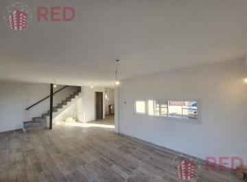 Casa · 115m² · 4 Ambientes · Vende Duplex en Ayres del Limay 3 Dorm. - Neuquen