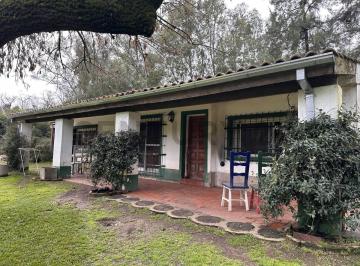 Quinta vacacional · 250m² · 10 Ambientes · 4 Cocheras · Venta Exclusiva Quinta en Pilar – 1 Hectárea de Parque y Múltiples Posibilidades