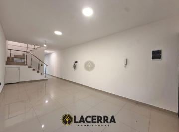 Casa de 3 ambientes, General San Martín · Duplex 3 Ambientes con Jardin, Cochera y Baulera en Venta, Villa Ballester