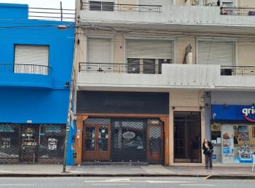 Local comercial · 102m² · 2 Ambientes · Local en Villa Crespo