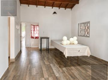 Casa · 70m² · 3 Ambientes · 1 Cochera · Venta Casa 3 Amb. en Campana Zona Norte