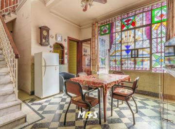 Casa de 11 ambientes, Parque Avellaneda · Casa en Lote Propio 8x43 + PH Al Fondo | Parque Avellaneda