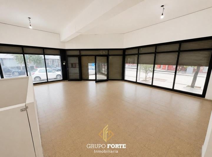 Local comercial · 71m² · 1 Ambiente