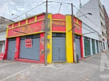 1 · Local en Dg. 74 Nro. 2350